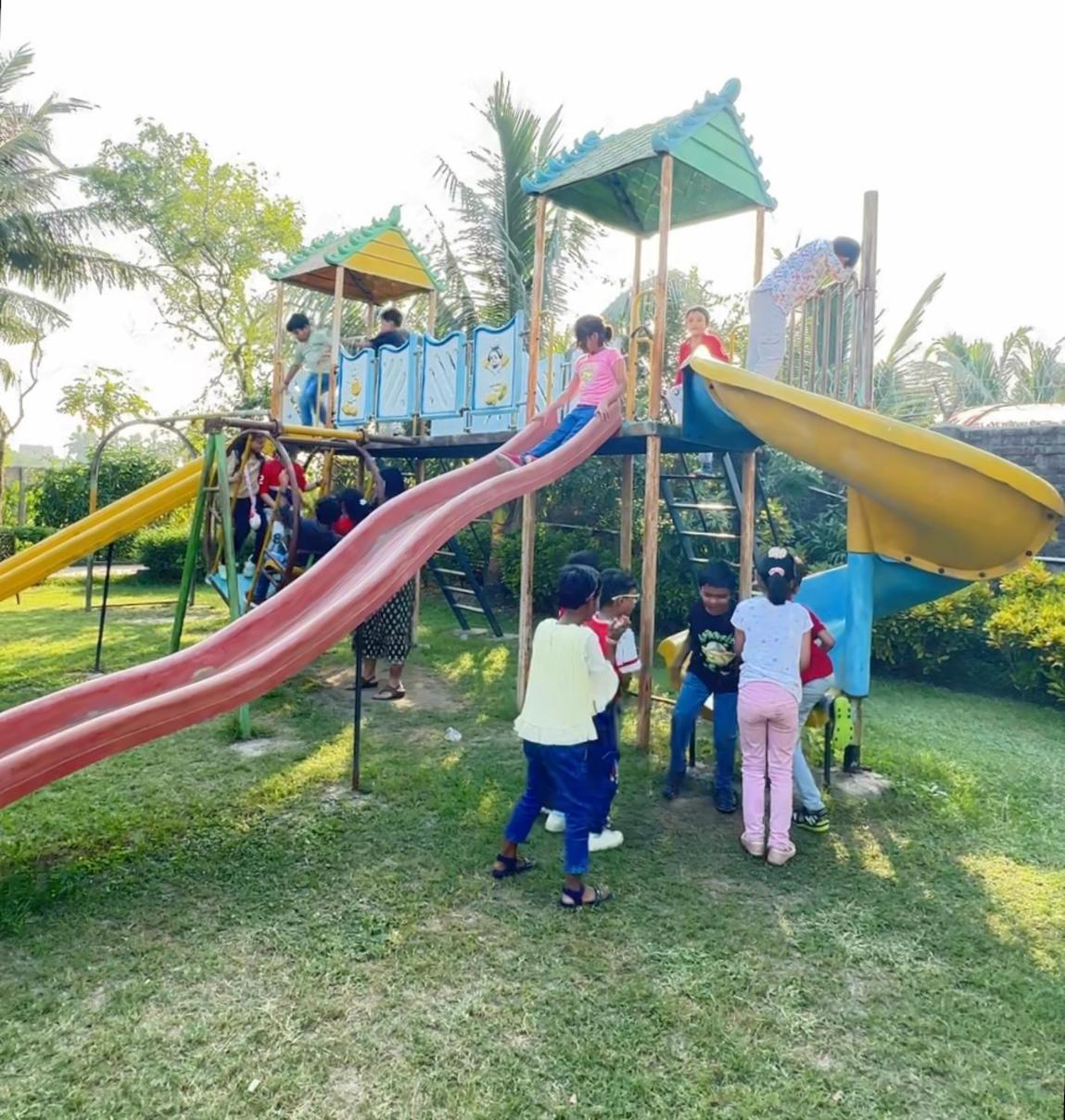Palli Bangla Resort, Near Ruby Hospital, Anandapur Calcutta Buitenkant foto