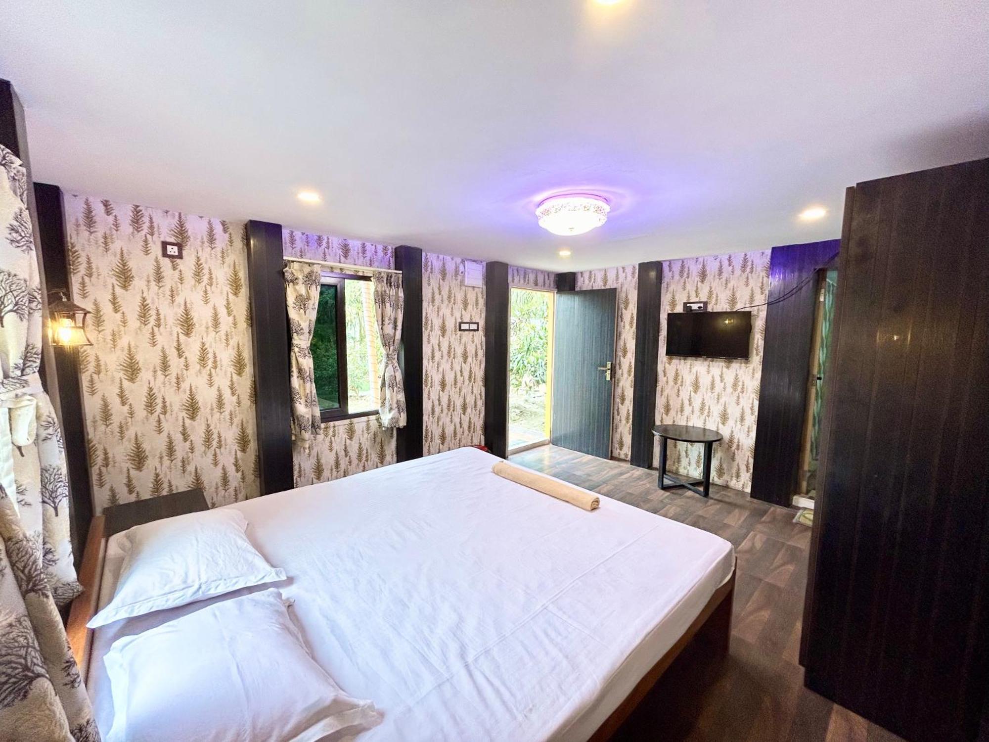 Palli Bangla Resort, Near Ruby Hospital, Anandapur Calcutta Buitenkant foto