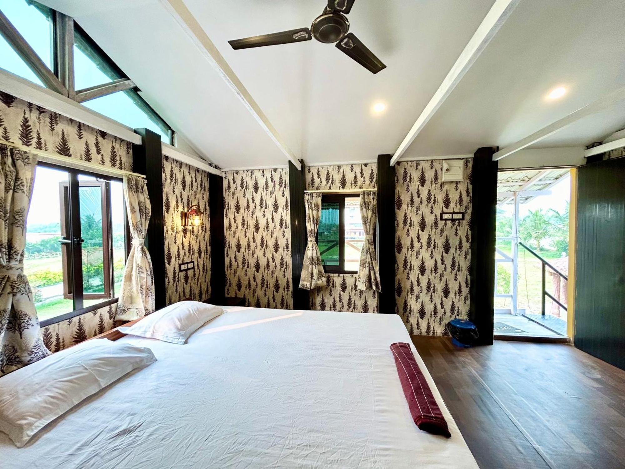 Palli Bangla Resort, Near Ruby Hospital, Anandapur Calcutta Buitenkant foto